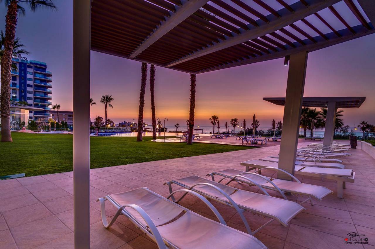 Appartamento Torrevieja - Punta Prima Sea Senses Esterno foto