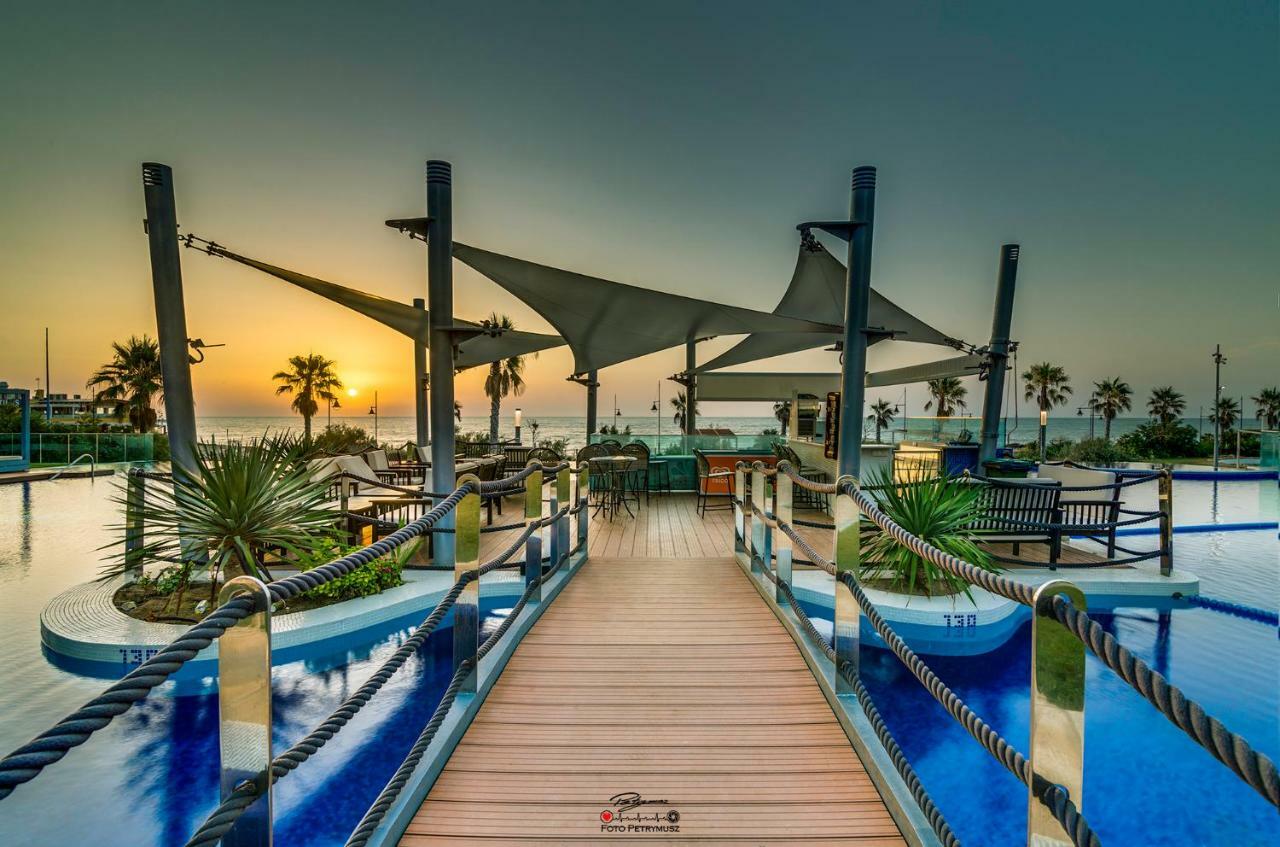 Appartamento Torrevieja - Punta Prima Sea Senses Esterno foto